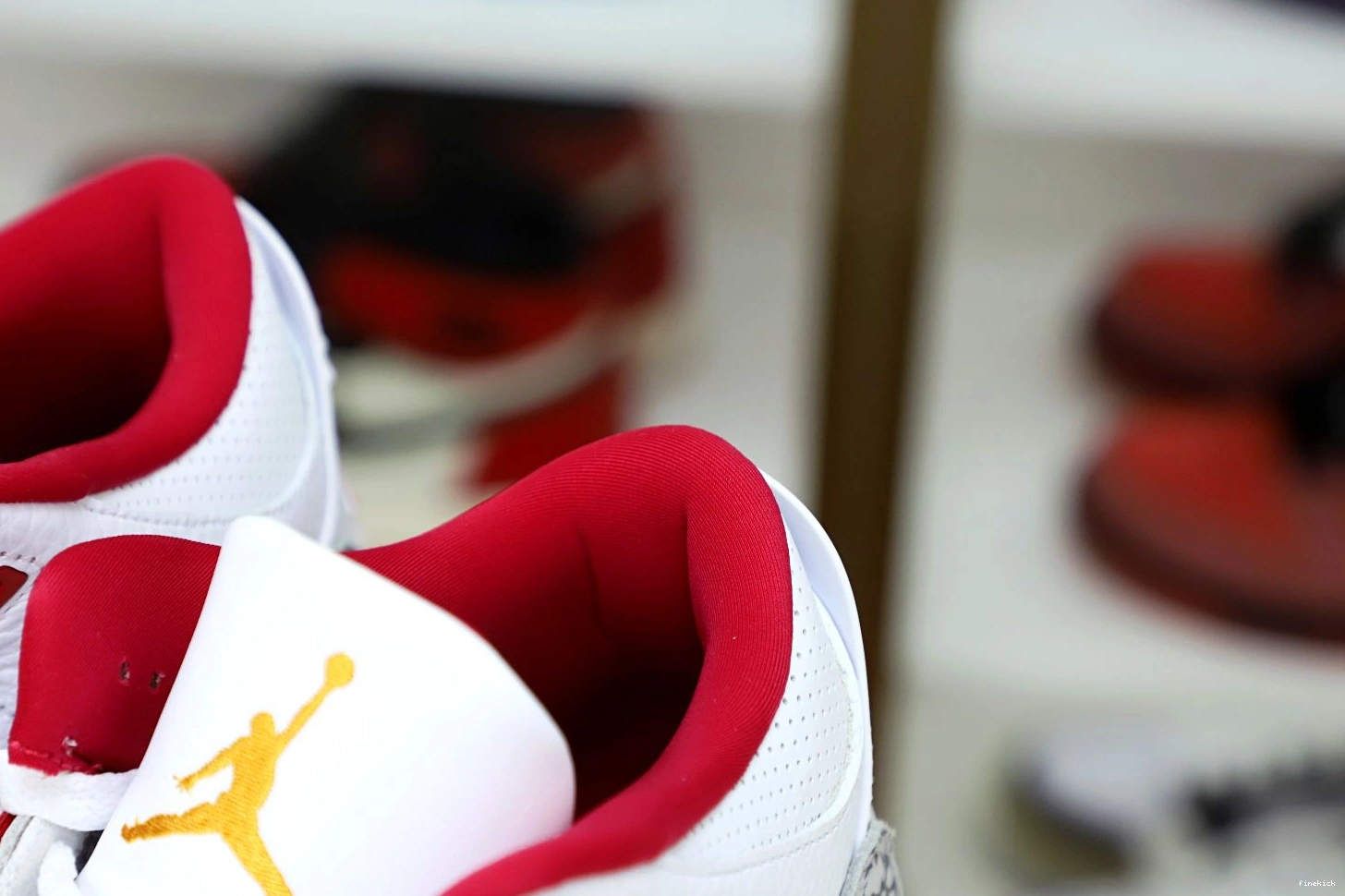 Jordan Cardinal Retro Red(CT8532-126） 3 Air  0918